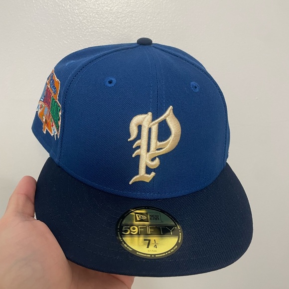 Hat club Wilder fitteds Philadelphia Phillies size 7 1/4 pan de Muerto Phillies